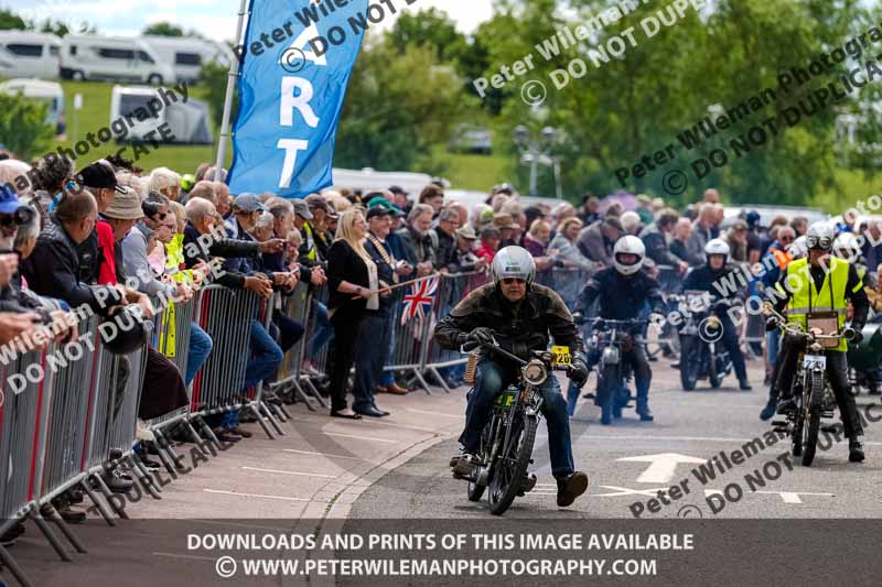 Vintage motorcycle club;eventdigitalimages;no limits trackdays;peter wileman photography;vintage motocycles;vmcc banbury run photographs